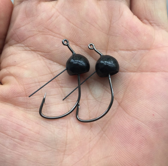 Tungsten weedless wacky jig black